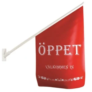 Flagga ''Öppet'' röd med vit text