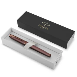 Parker IM Monochrome Burgundy Fjäderpenna F Blått bläck