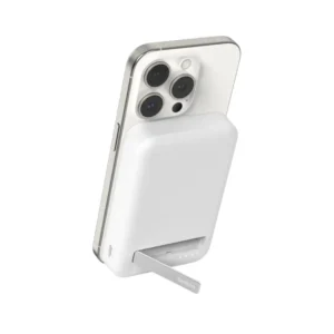 8k Qi2 MagSafe Compatible Powerbank with kickstand