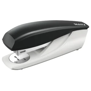 Häftapparat 5500 30 ark svart