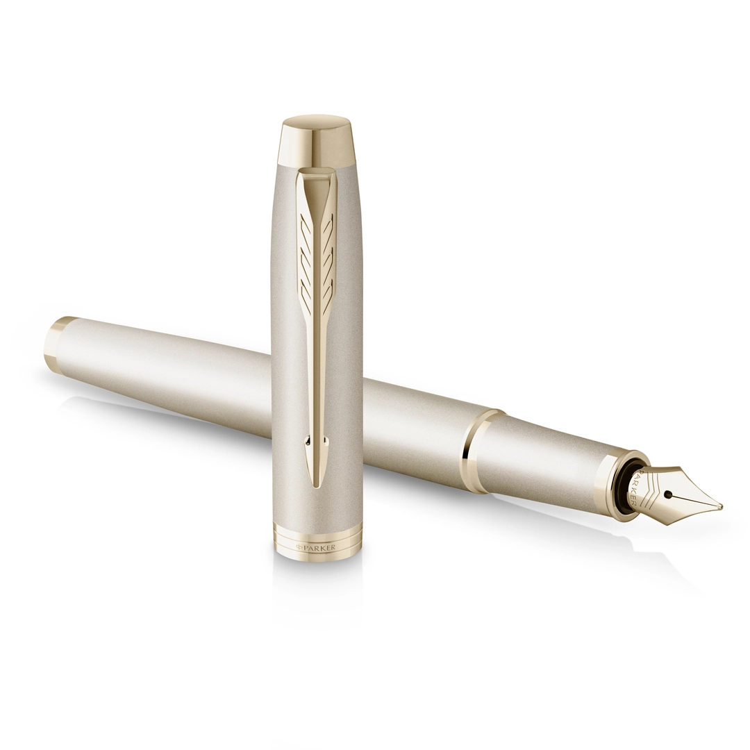 Parker IM Monochrome Champange fountain pen M blue ink